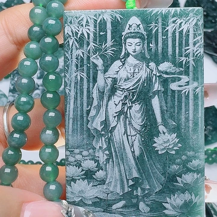 翡翠未镶嵌颈饰111