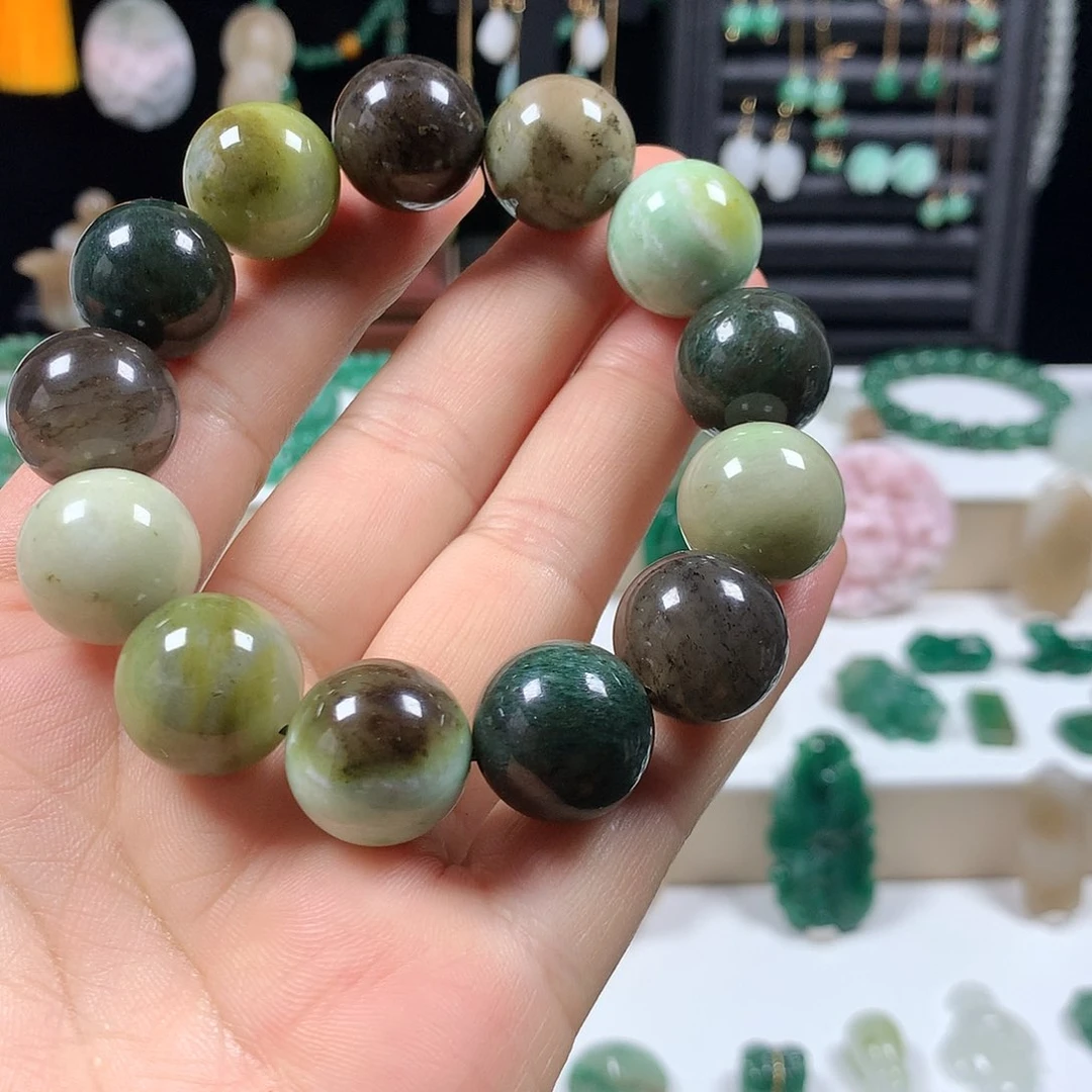 未镶嵌独山玉颈饰