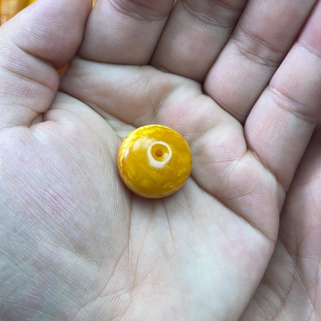 琥珀未镶嵌吊坠(不含链)