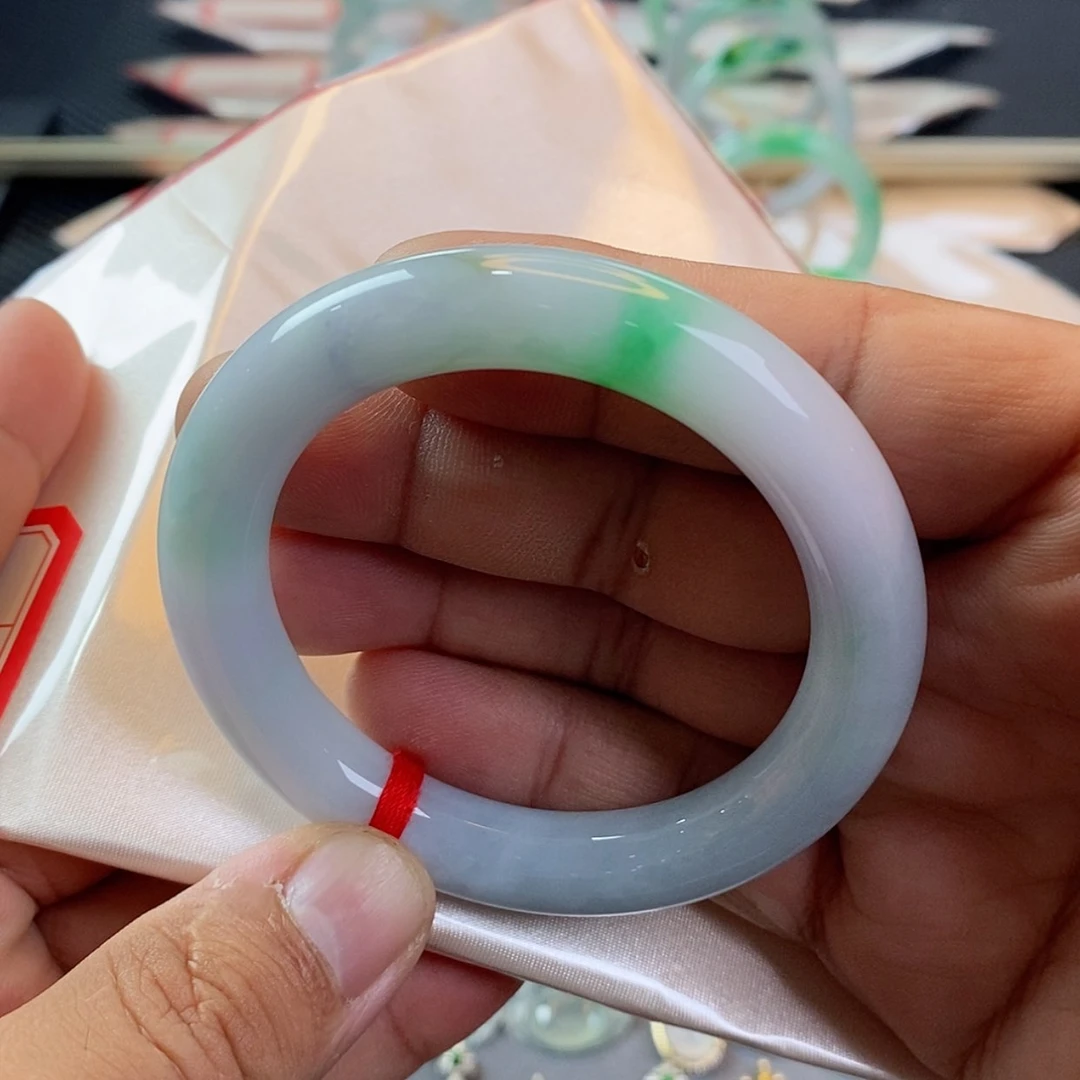 【闪购商品】未镶嵌手镯翡翠