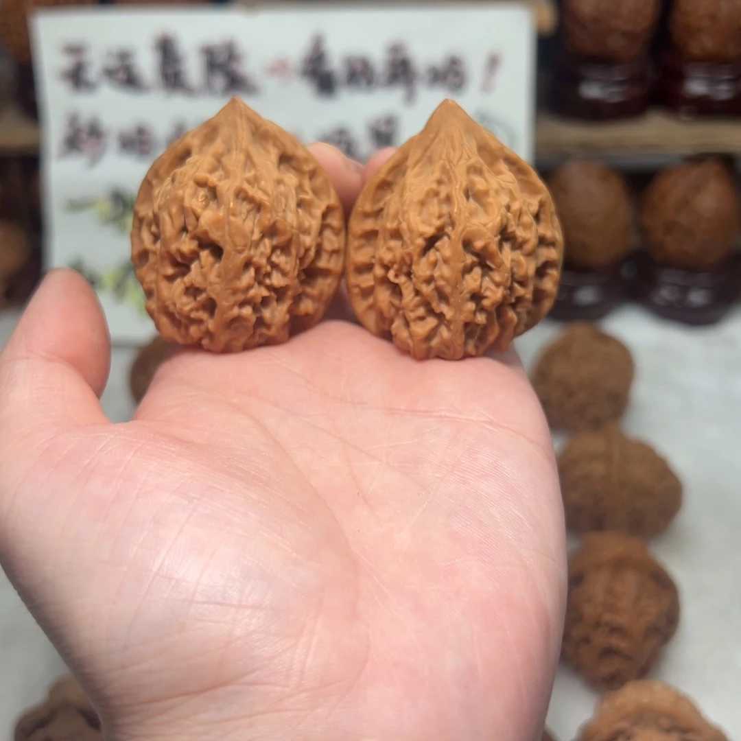 文玩核桃吊坠老北京
