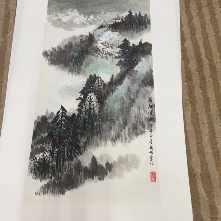 国画花鸟等图案为一体而