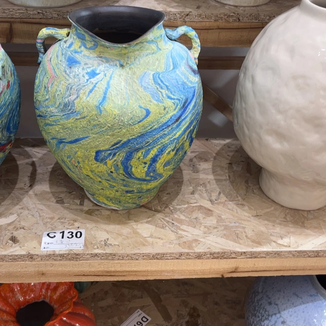 红泥花瓶景德镇陶瓷艺术研究院