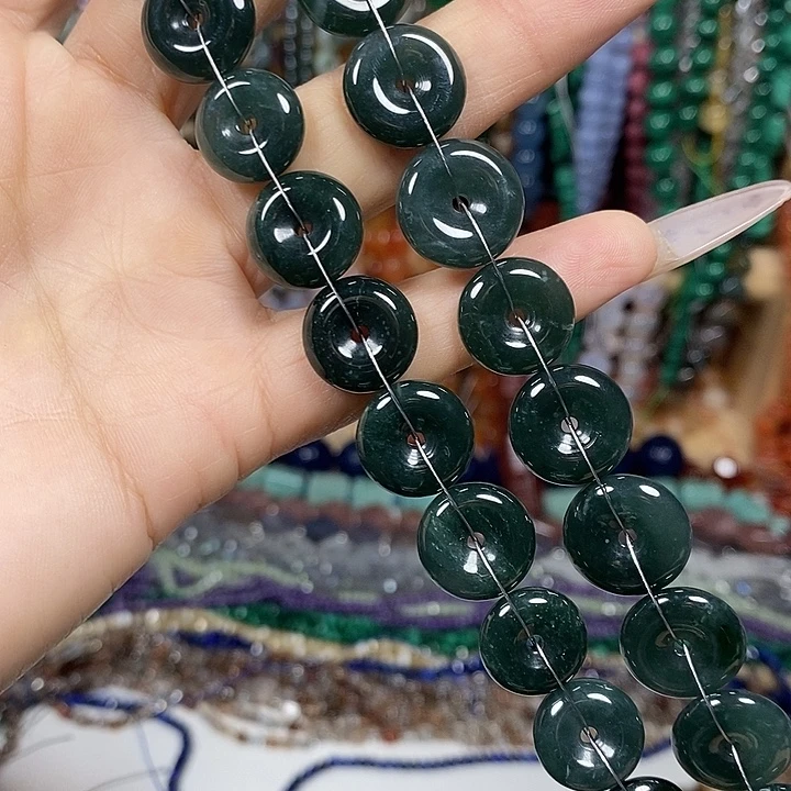 玛瑙/玉髓未镶嵌珠宝半成品天然蓝水翡翡卡14mm一条