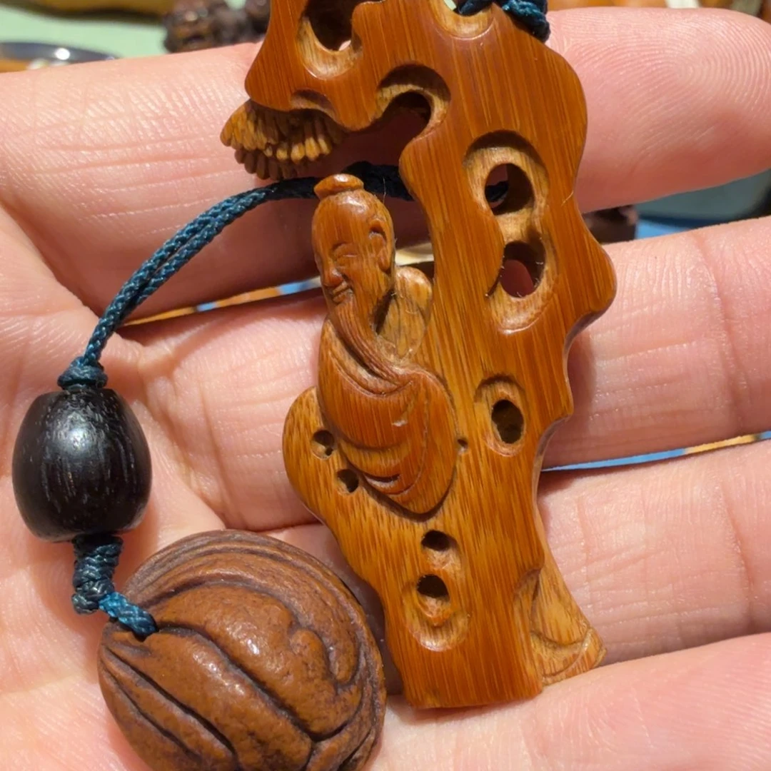吱***喳橄榄核手串/手链核雕艺术