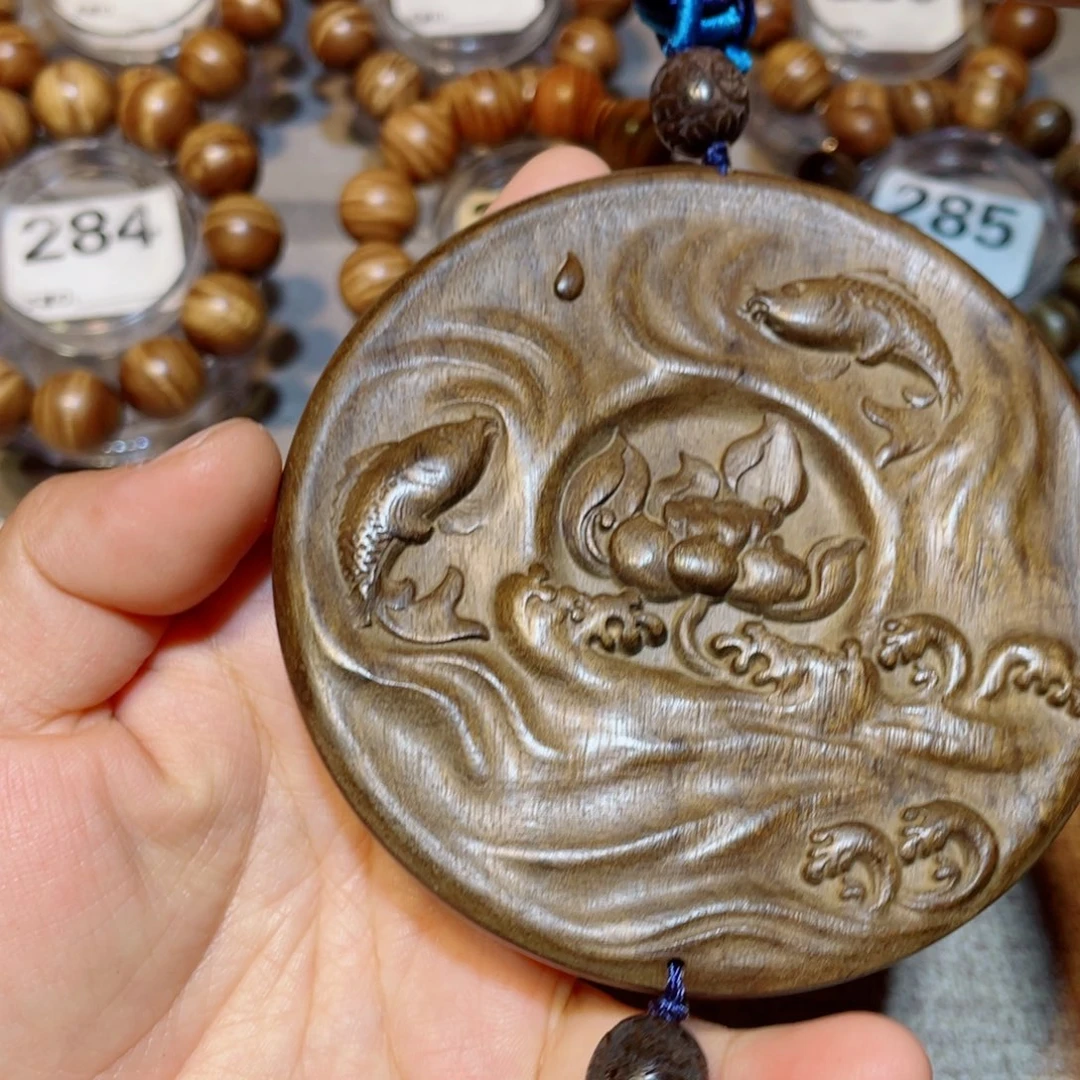 其他楠木（金丝楠）年年有鱼挂件