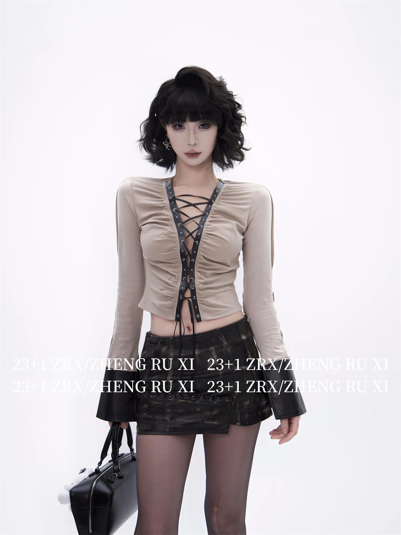 付新博女装绑带镂空长袖T恤女小众辣妹时尚性感V领上衣13688-1