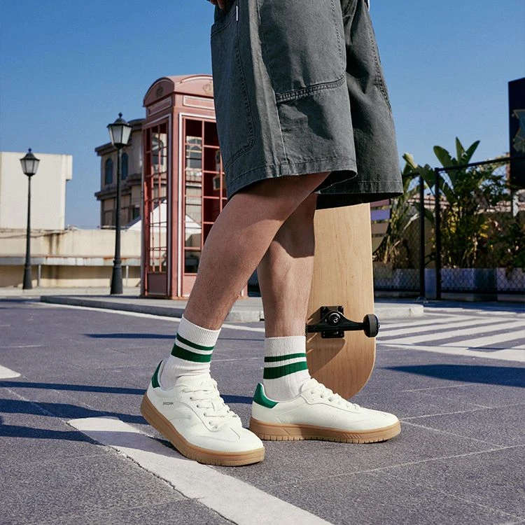 乔丹男板鞋2025年秋季质燥百搭轻便休闲运动鞋QDL053252513