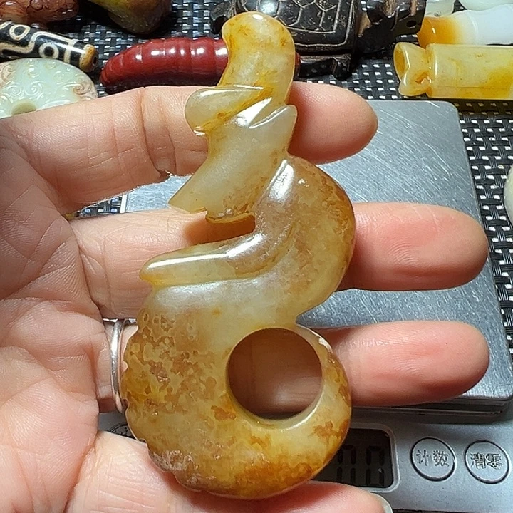 和田玉未镶嵌珠宝奇石