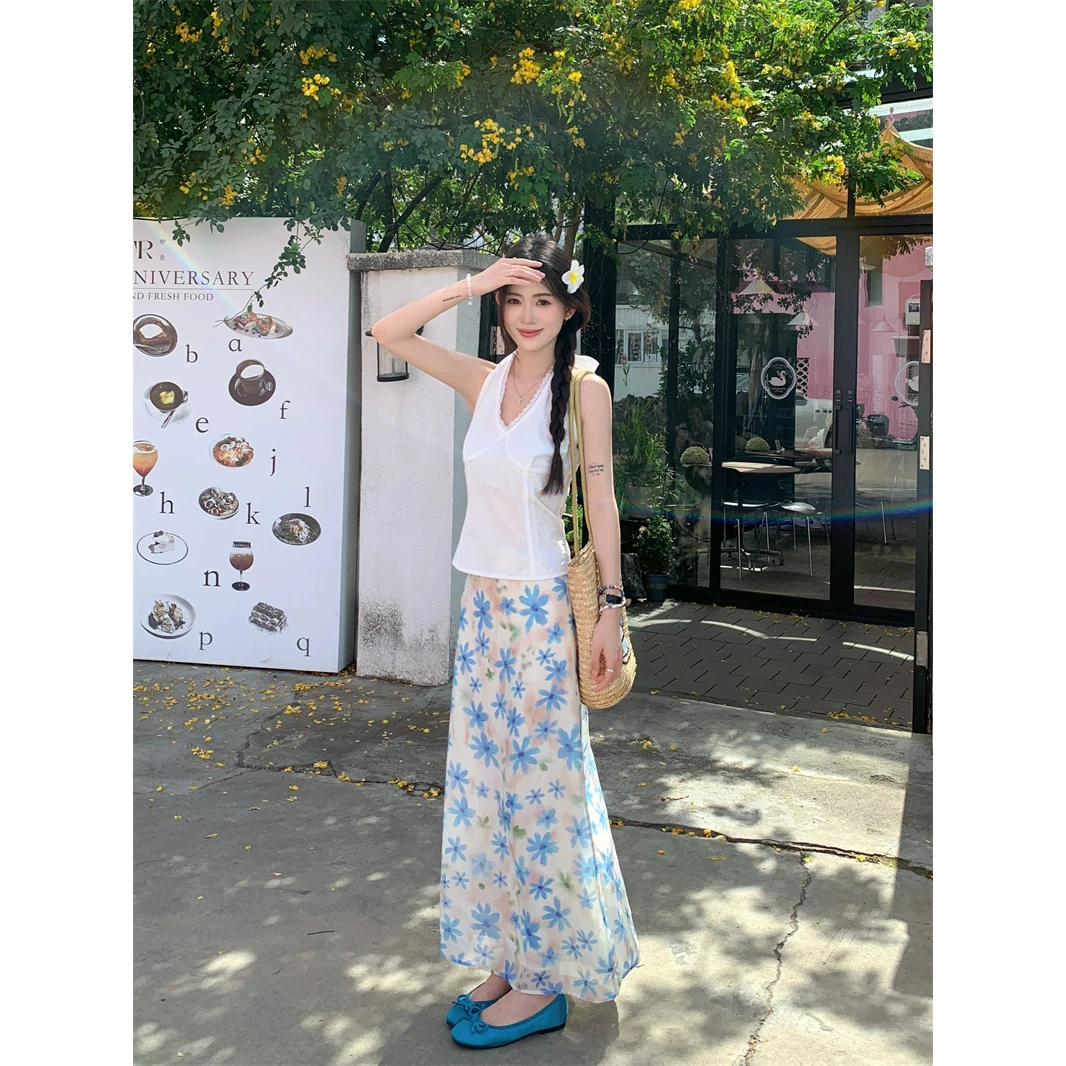 海边度假穿搭套装甜辣妹蕾丝挂脖吊带上衣女夏季碎花半身裙两件套