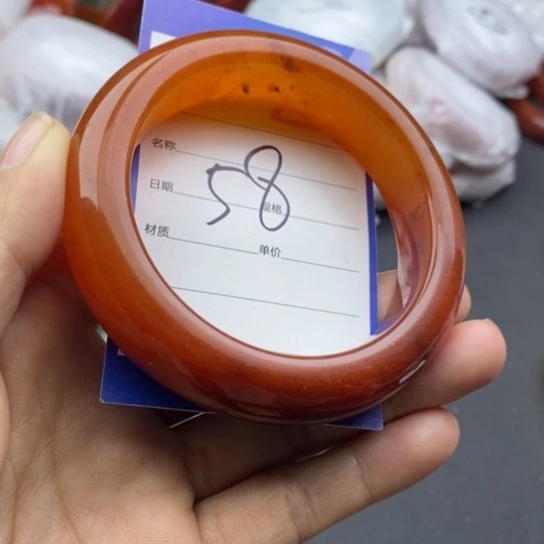 石英质玉未镶嵌手镯