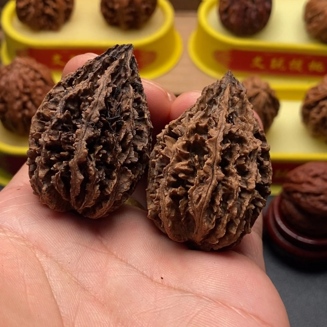 千***鲤文玩核桃吊坠小涵17