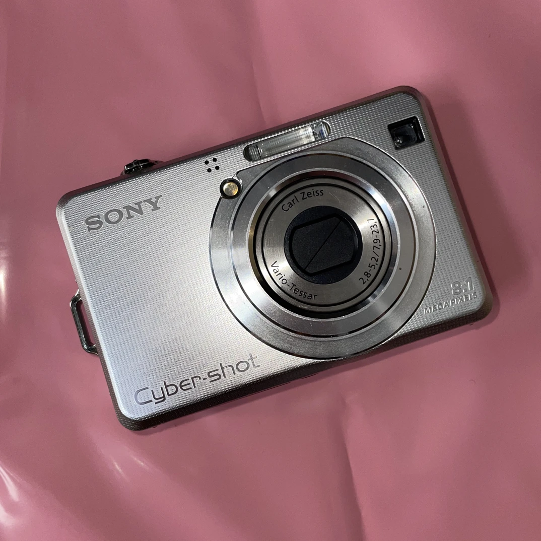 95新 Sony/索尼 W100【精彩】色彩感超好滤镜多 色彩浓郁