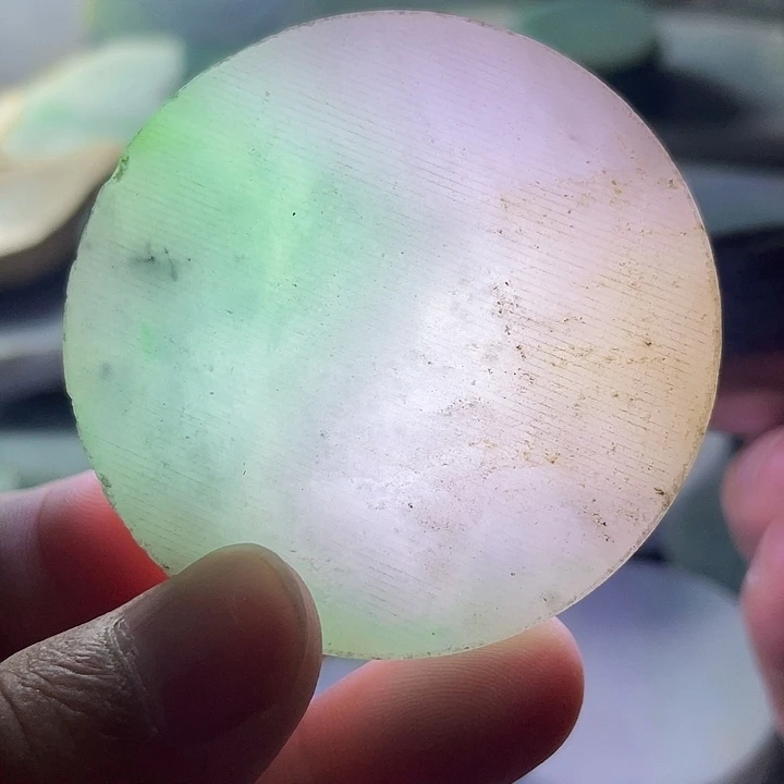 翡翠颈饰未镶嵌毛料36
