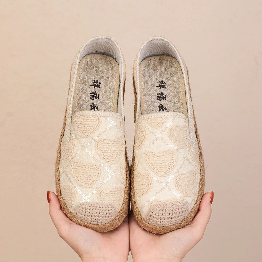 祥福云B517老北京春季新款民族风透气舒适百搭平底女士单鞋