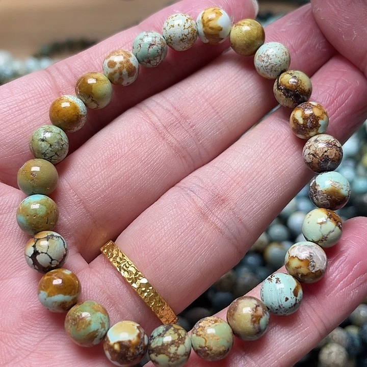 绿松石未镶嵌7.5左右的