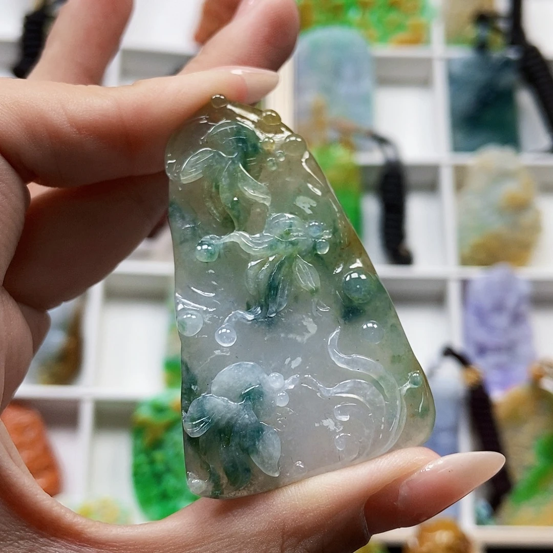 颈饰未镶嵌翡翠天然翡翠A货