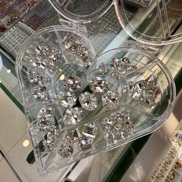 富世红年 套盒系列 C类系列 经典12格套盒系列 1:1华子 锆石 超闪