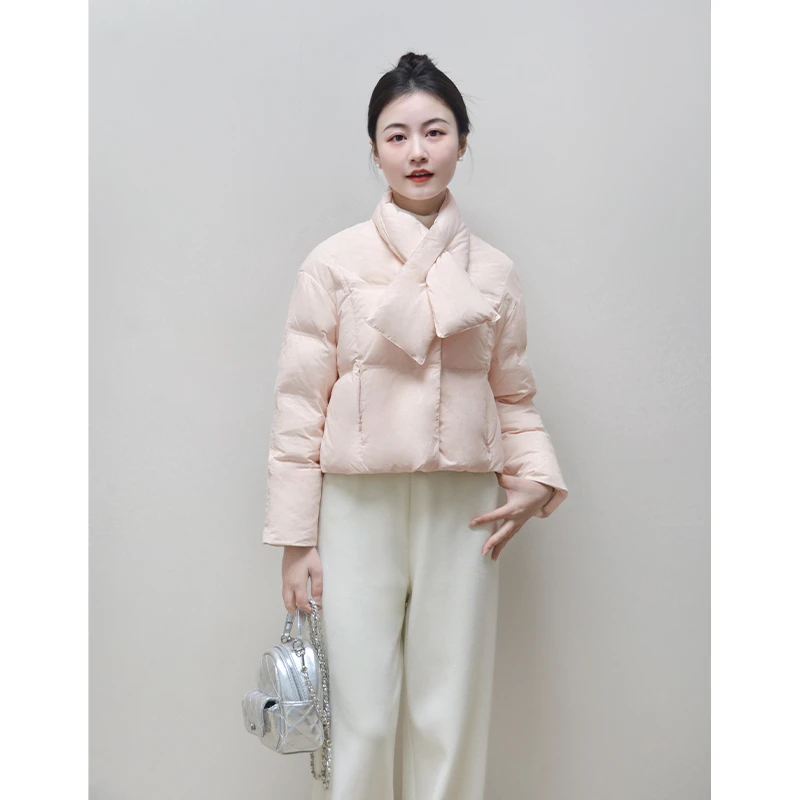 【甜心芭乐】小娜椒小个子冬季保暖可拆卸围巾领短款粉色羽绒服女