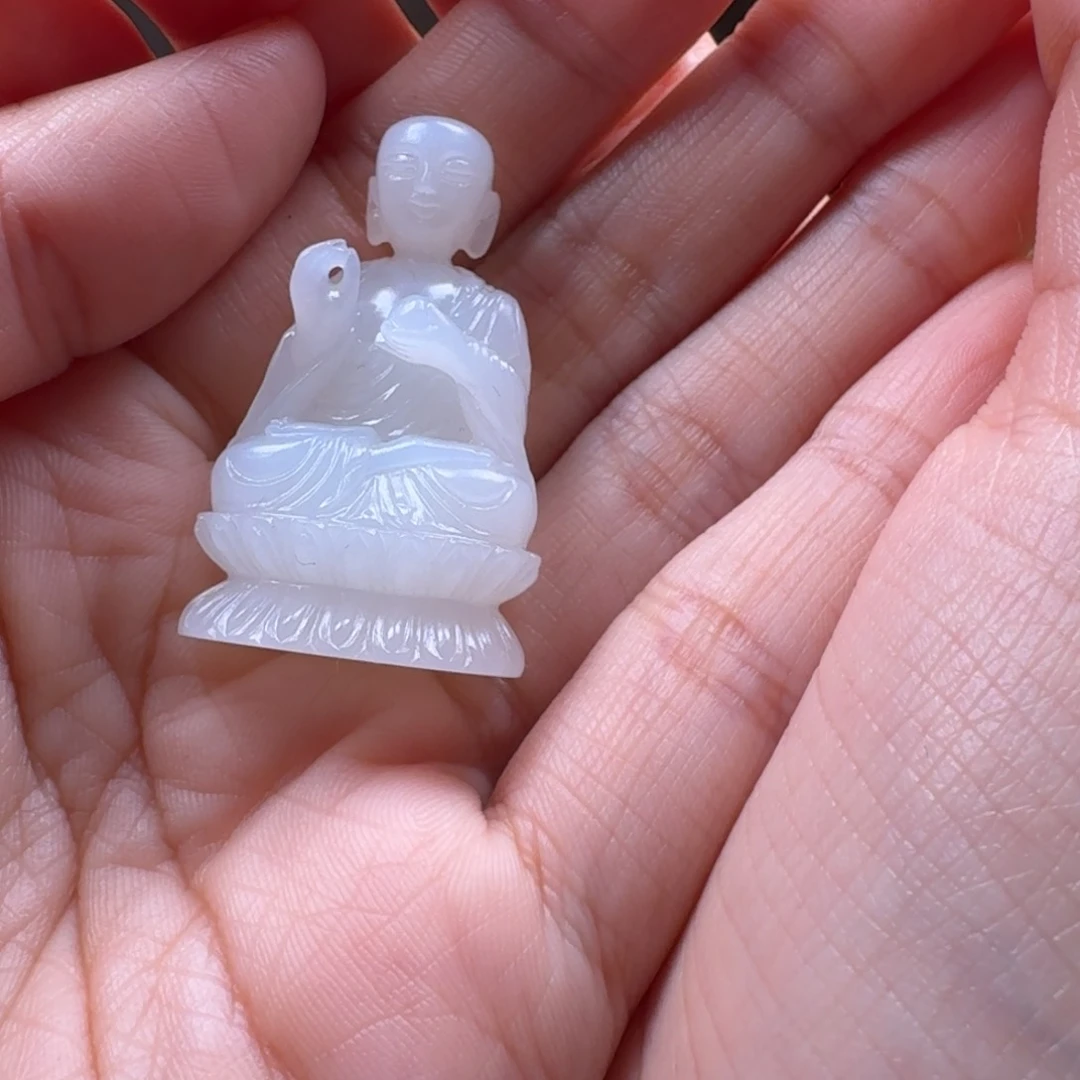 和田玉颈饰未镶嵌用****6