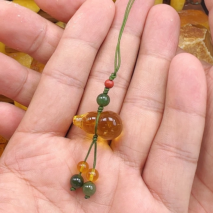 琥珀未镶嵌珠宝奇石手机链