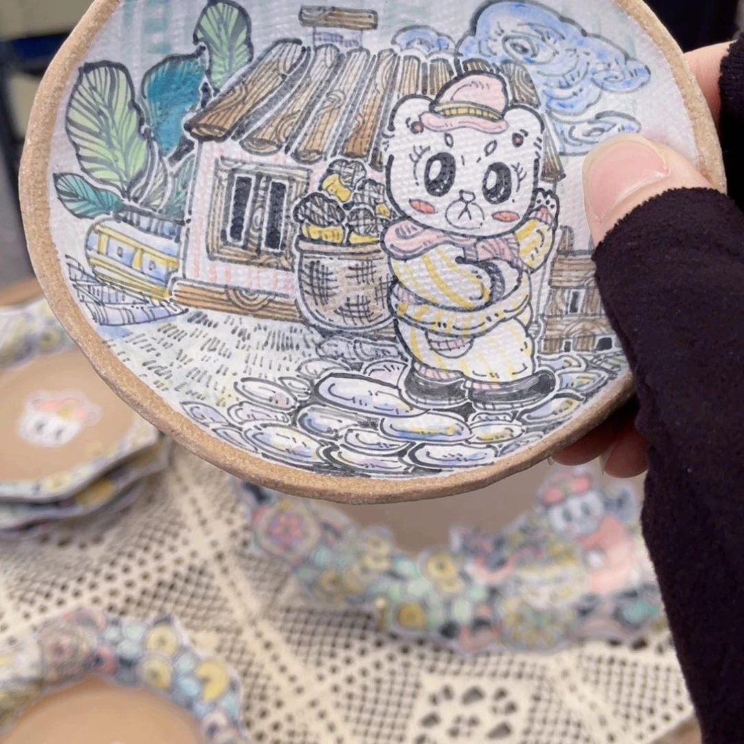 景德镇陶瓷艺术品小****丽