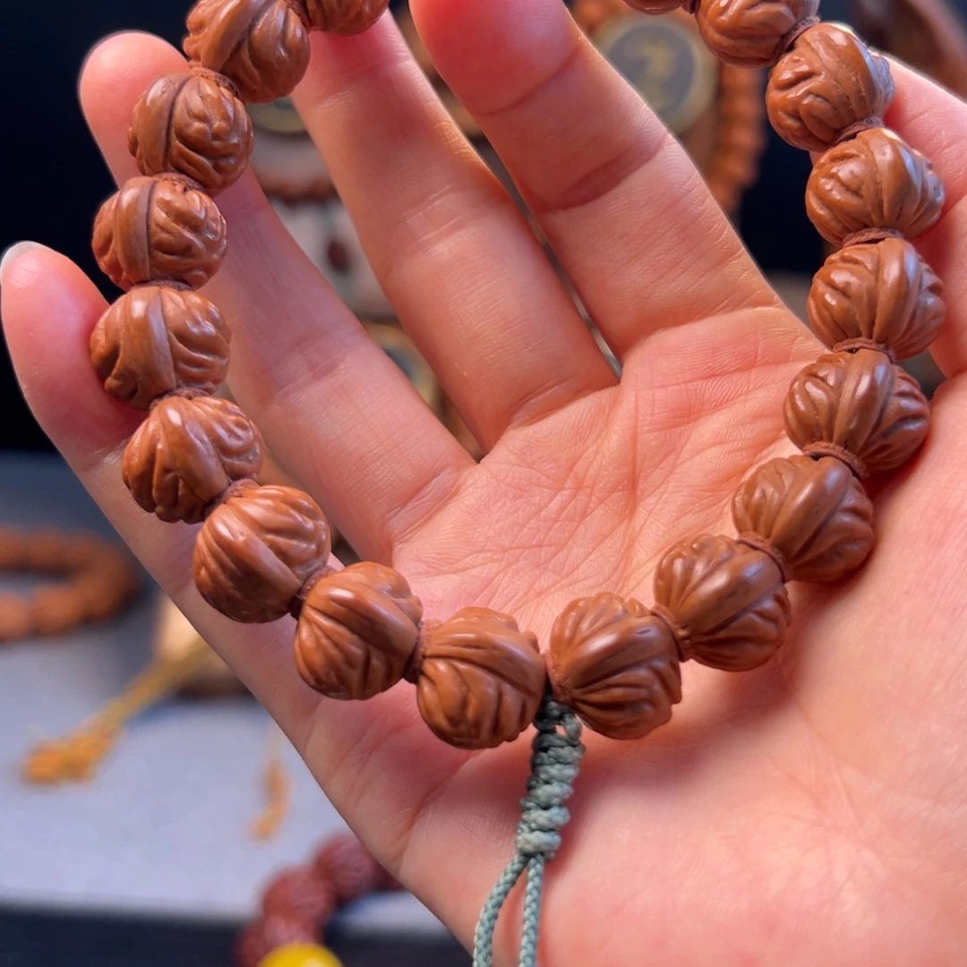 【闪购商品】桃核手串15野生金蟾