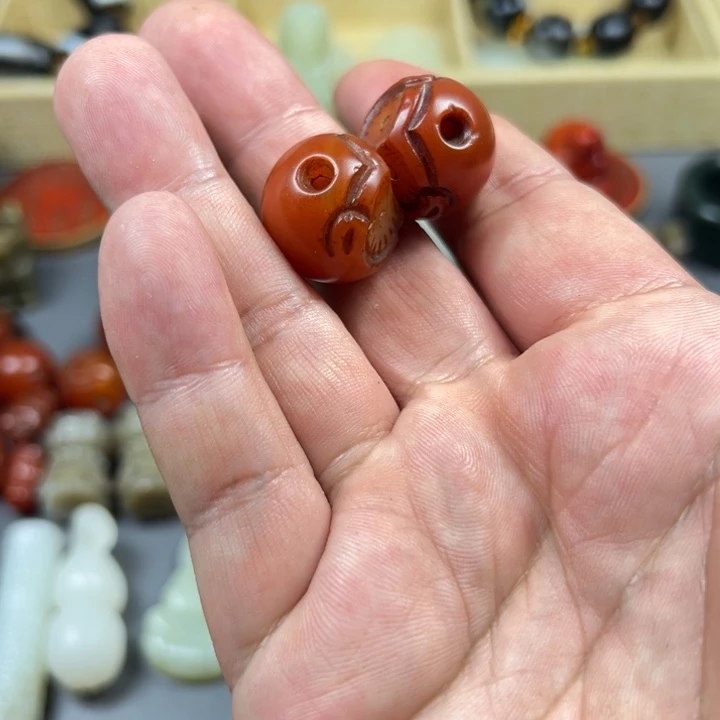 玛瑙/玉髓颈饰合金