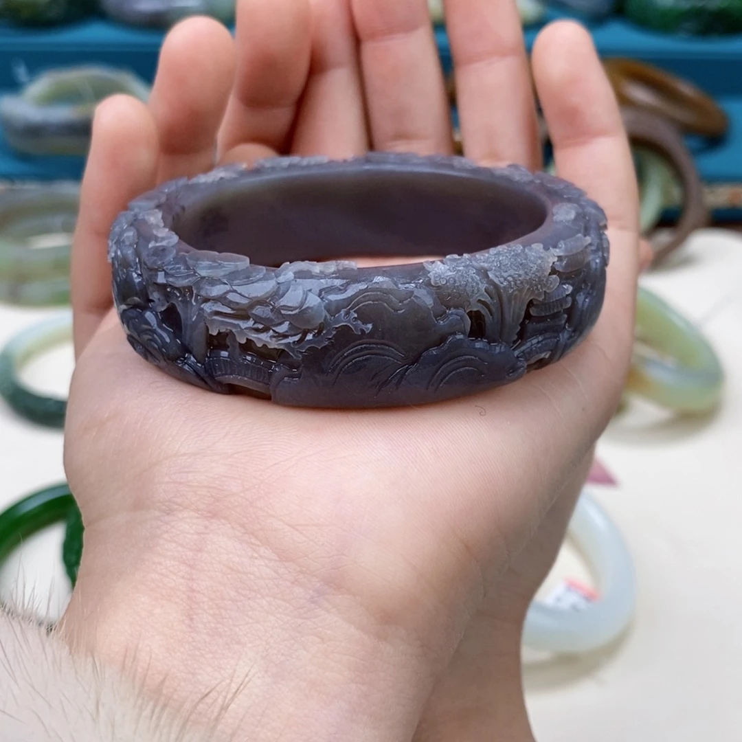 和田玉手镯 定制未镶嵌辉