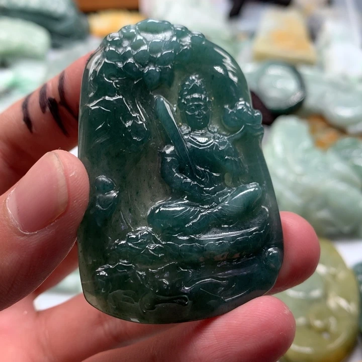 翡翠未镶嵌颈饰保真天然a货翡翠