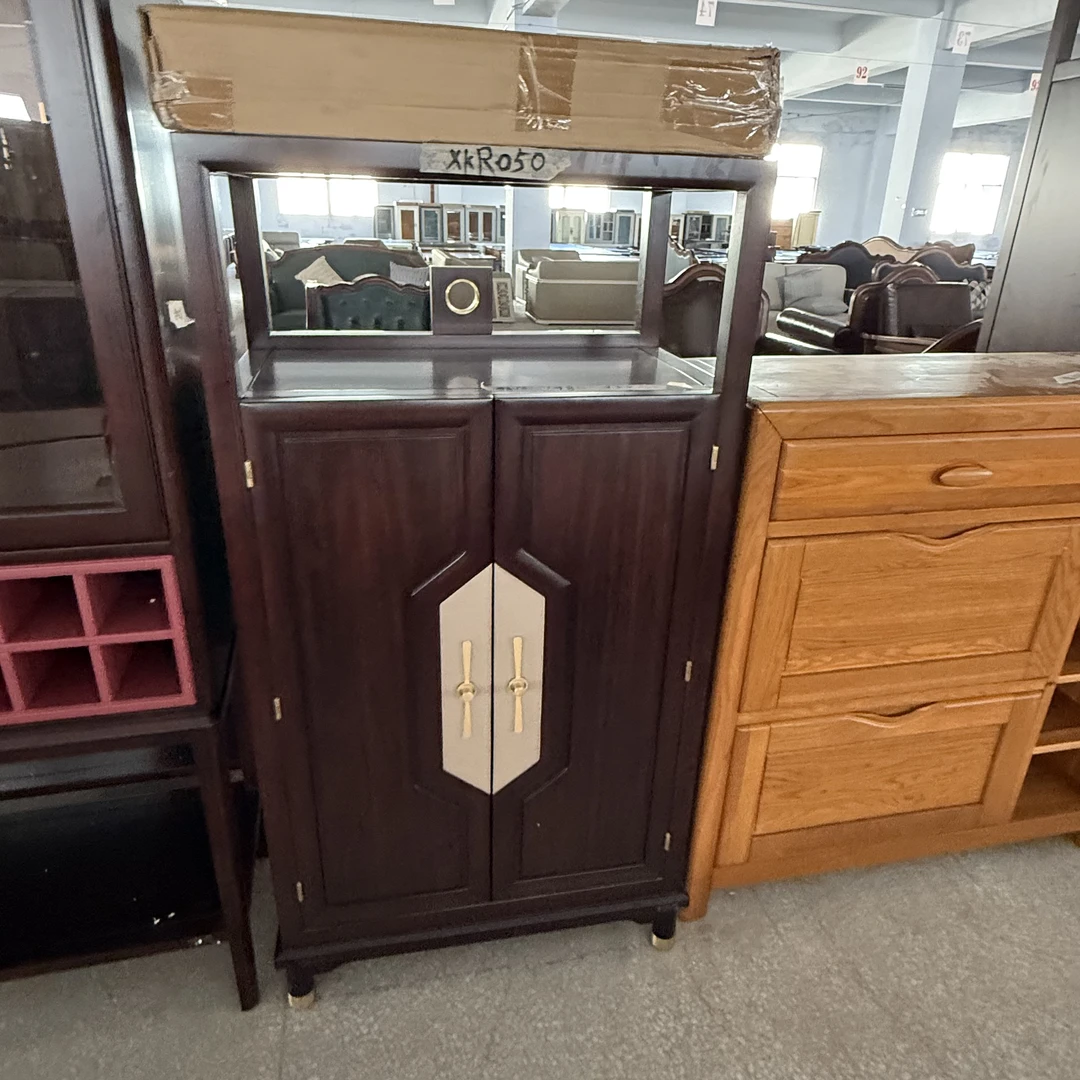【XWZB】CNXKR050:J666饰柜80*46*145（样品瑕疵)
