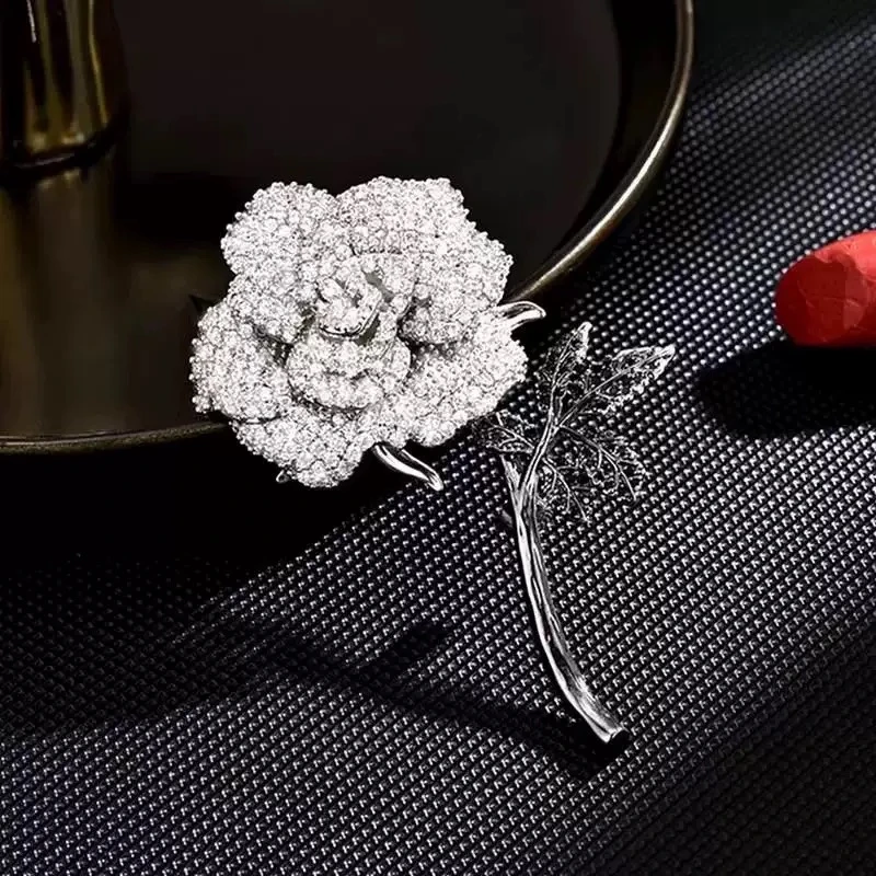 铜合金胸针 高奢时尚百搭优雅精致重工-257