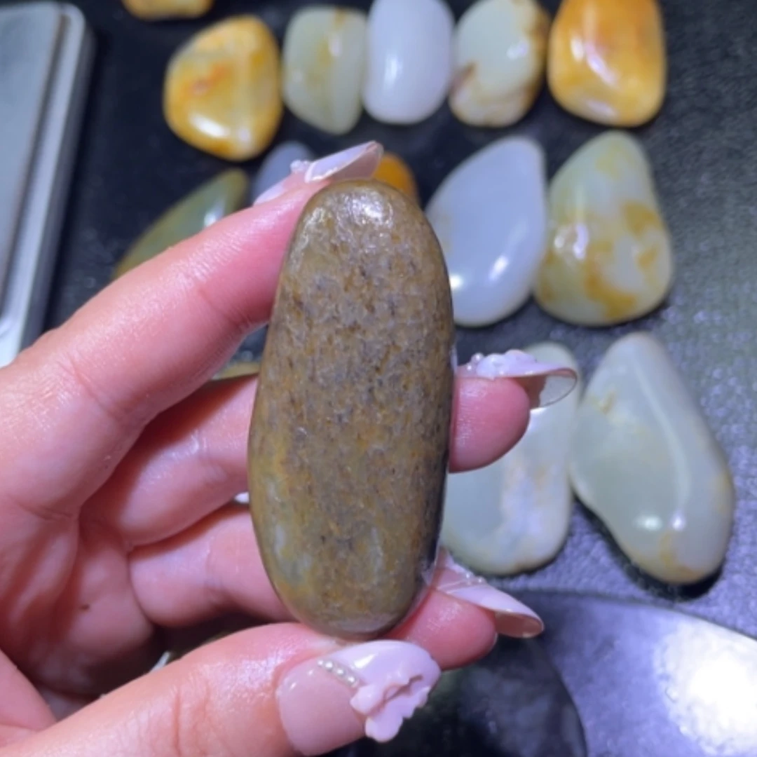 【闪购商品】颈饰未镶嵌和田玉