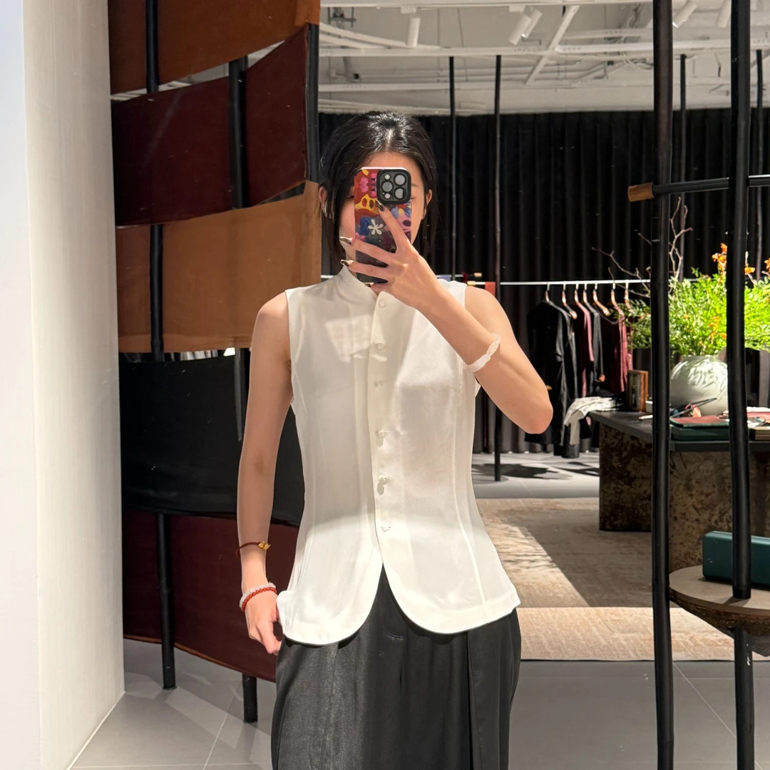 德玺见萩 W无袖上衣 L192S153