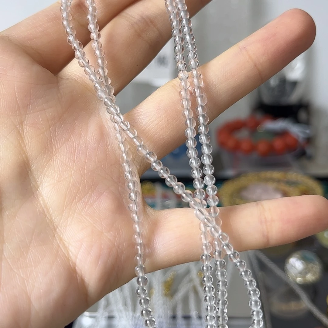 水晶未镶嵌颈饰矿坑