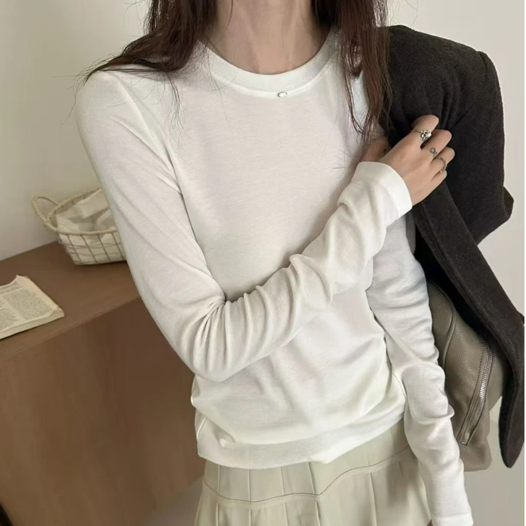 秋季女士净版修身显瘦圆领内搭上衣H9968