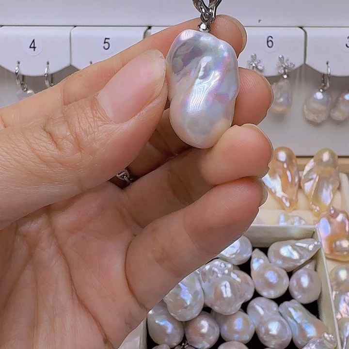 淡水珍珠未镶嵌颈饰