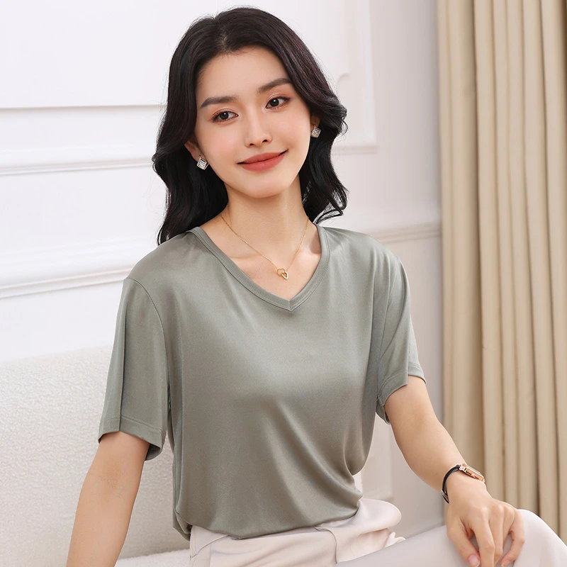 三醋酸丝滑垂顺气质V领纯色短袖T恤女薄款夏季百搭显瘦缎面打底衫
