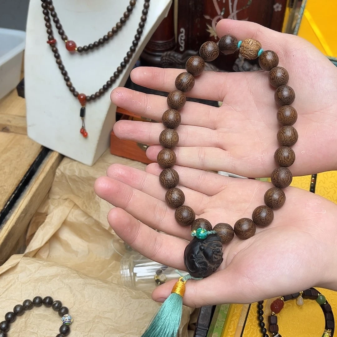 大叶紫檀（黑酸枝木类）