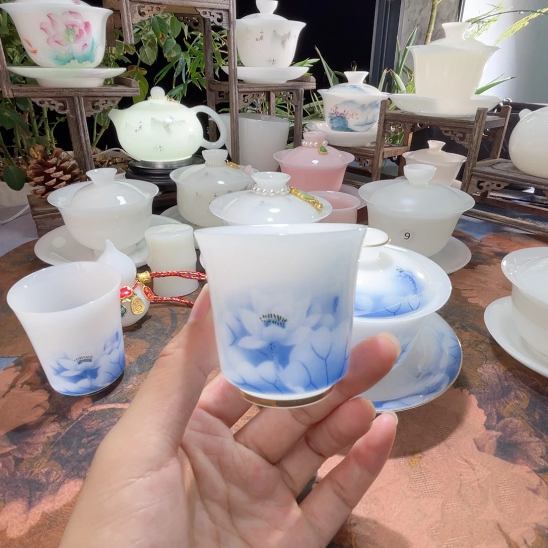 冰晶璞玉蓝莲花马蹄客杯