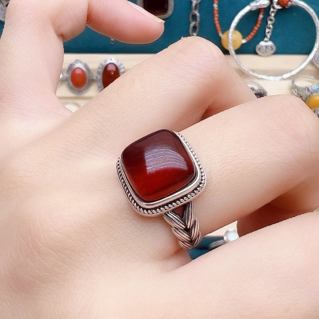 血珀戒指银S925镶嵌天然血珀