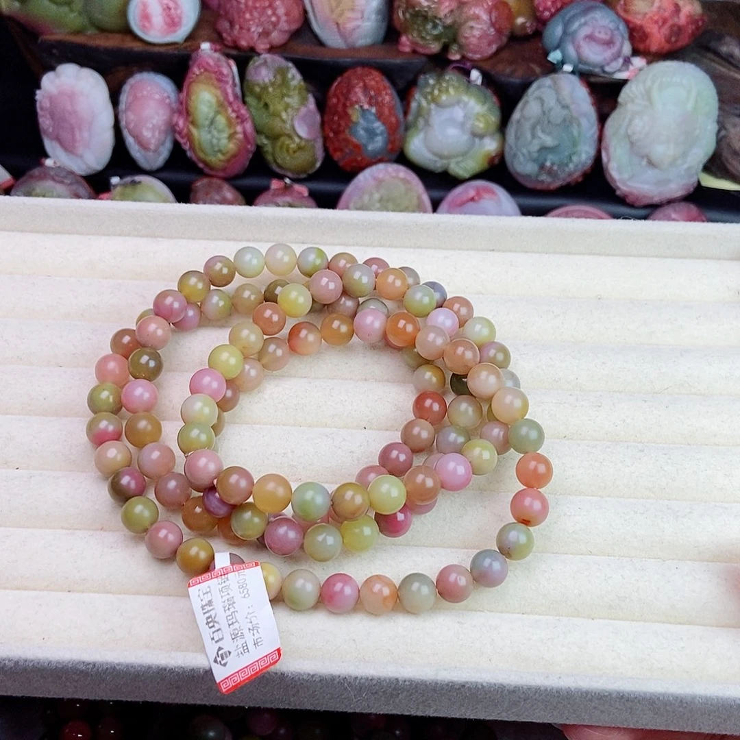 未镶嵌石英质玉（盐源）珠宝半成品