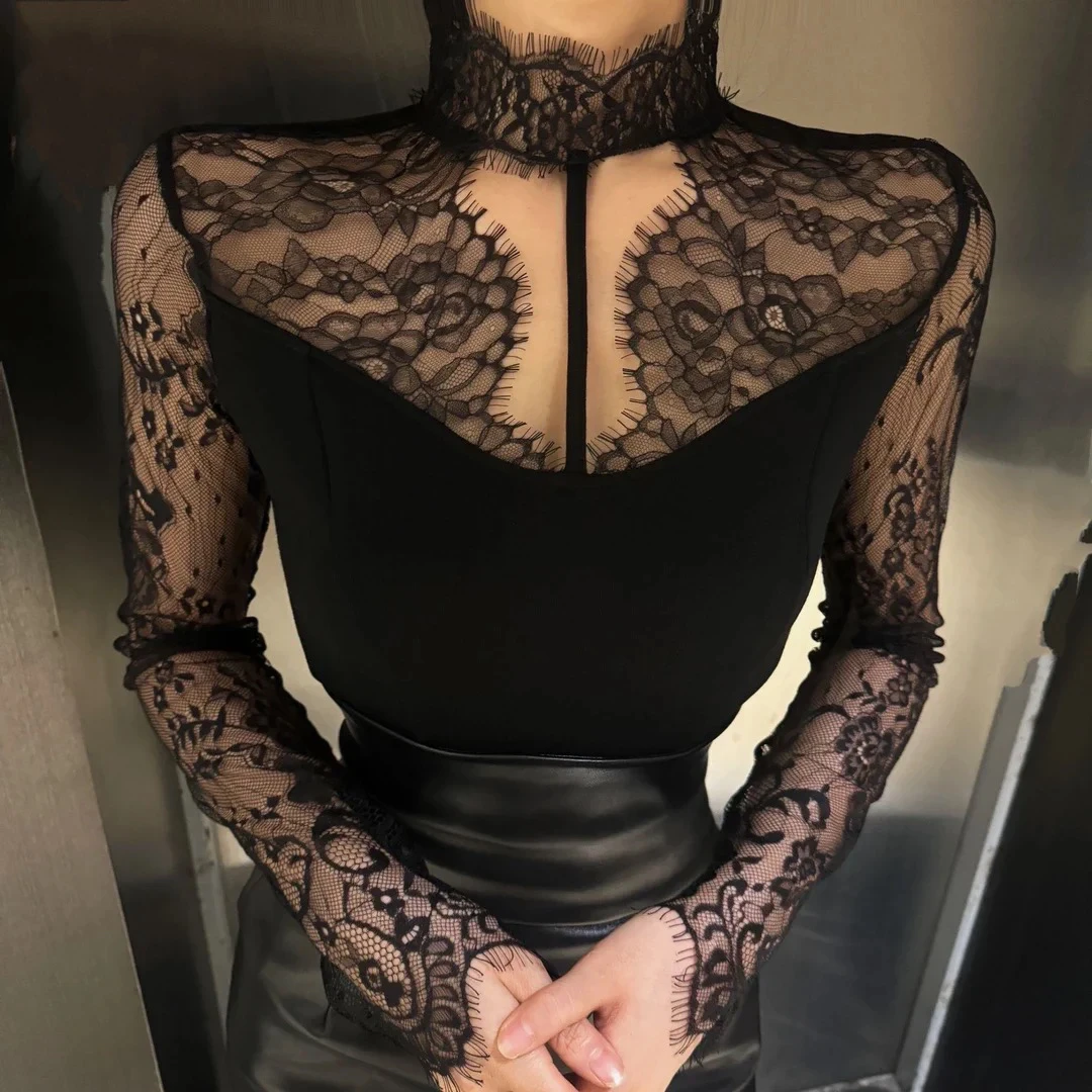779#/黑色镂空蕾丝上衣