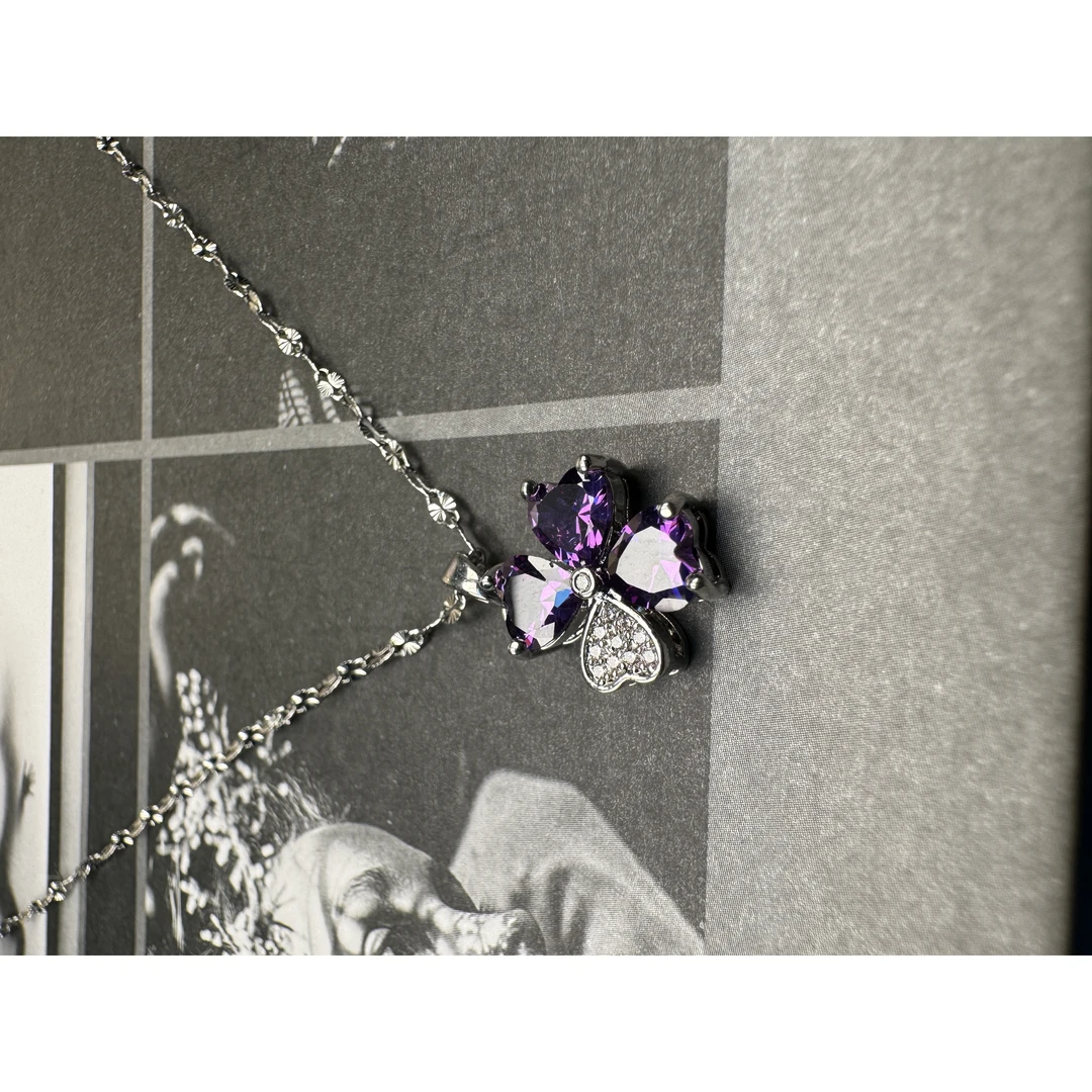 铜合金合成锆石项链 铜合金合成立方氧化锆四叶草项链xl2013