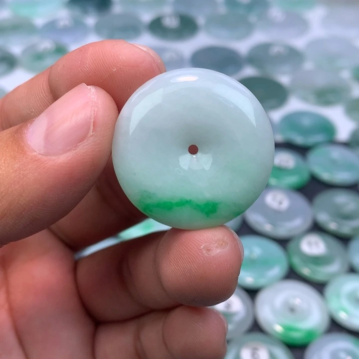 翡翠未镶嵌颈饰缅甸天然A货翡翠30.5-5.9