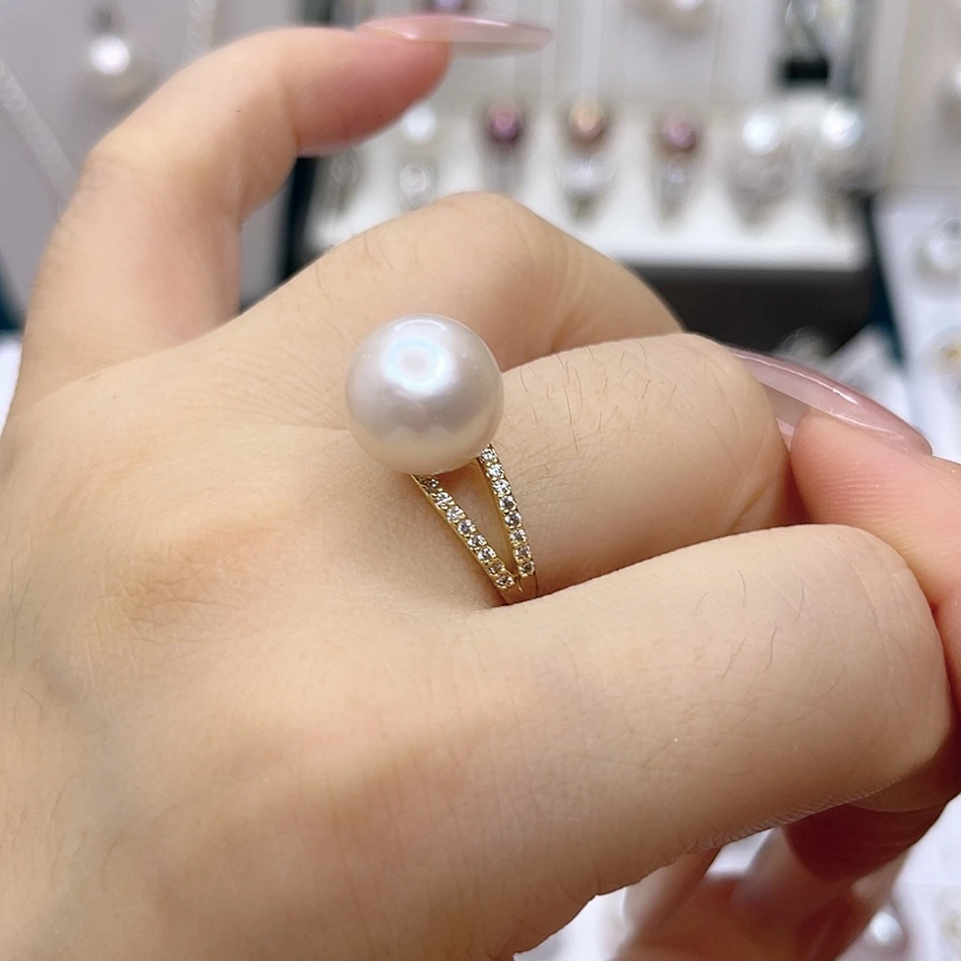 淡水珍珠合金吊坠(赠链)