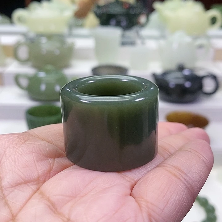 未镶嵌和田玉挂件伊***华扳指