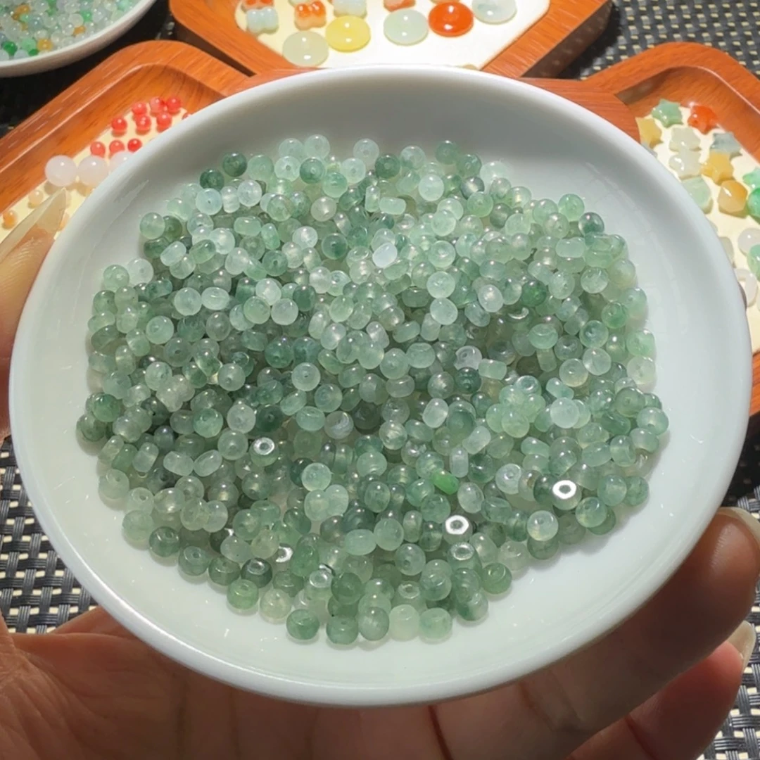散珠翡翠翡翠首饰直径3.9mm/50颗