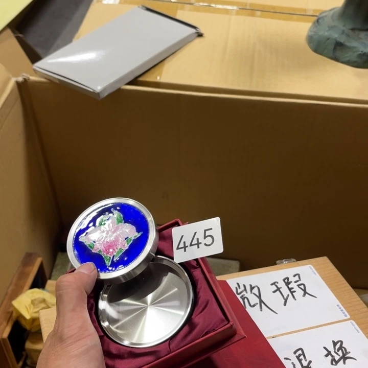 中古物品默认微瑕