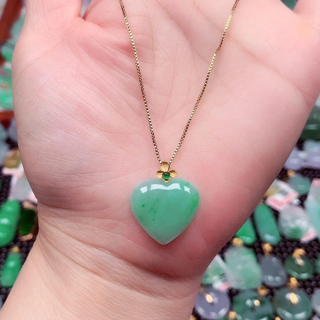 翡翠18K金镶嵌颈饰天然翡翠A货